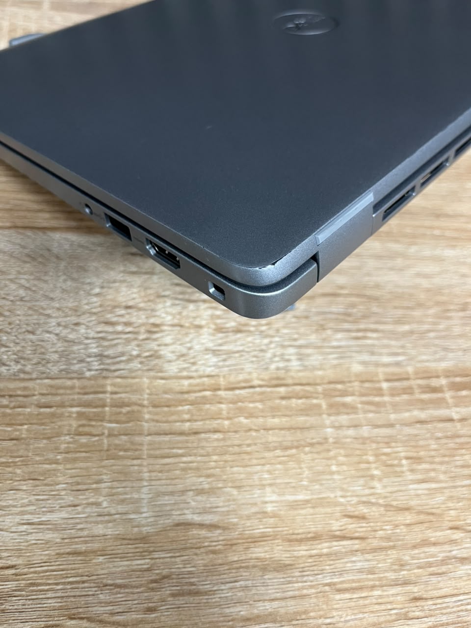 Dell Latitude 5450   Intel Core Ultra 7