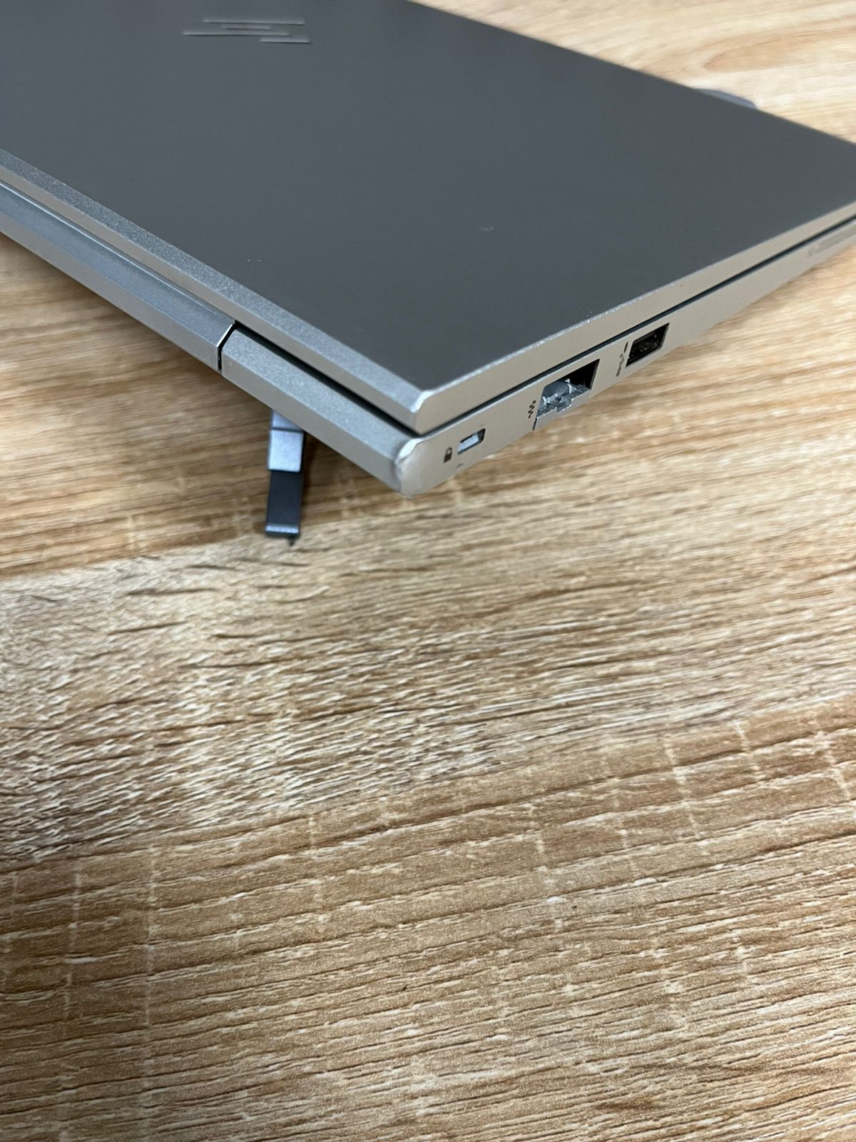 HP EliteBook 640 G10 Core i5 vPro 13th Gen
